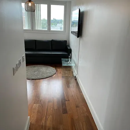 Apartment Luxe 2 Bedroom High Rise